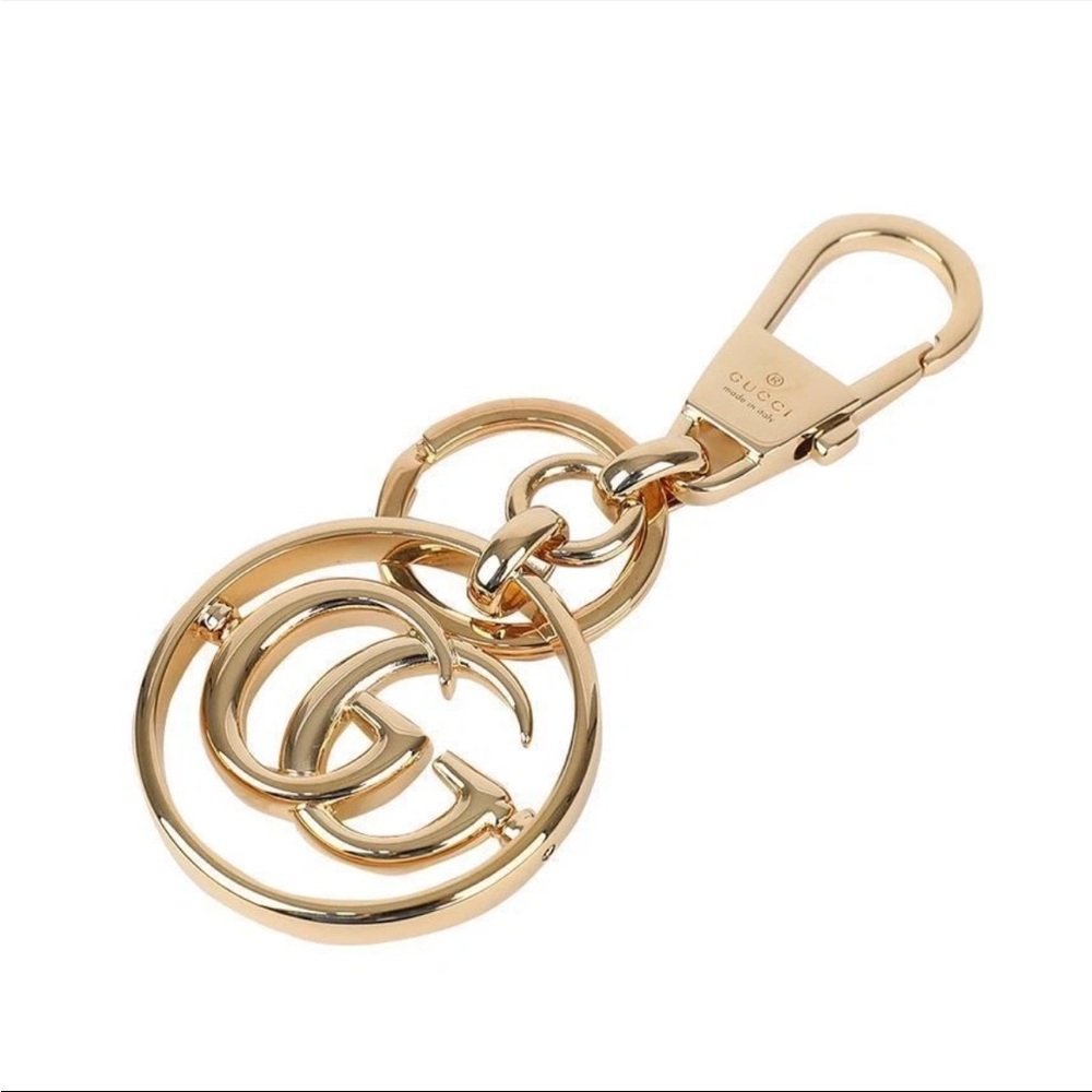 Gucci double G keychain in gold with box, shopping bag, and box - Picture 8 of 10